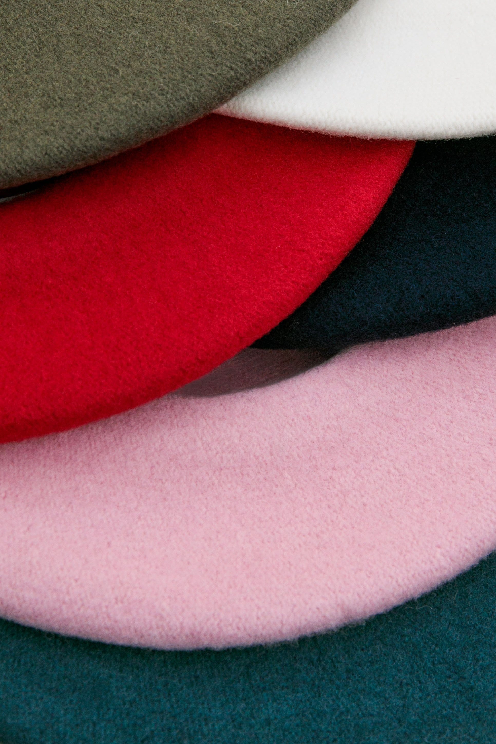 ピュア ウール ベレー帽 - マギー モーブレイ帽子製造所